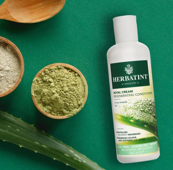 Herbatint Royal Cream护发素：秘密武器为您的秀发注入柔顺与活力。